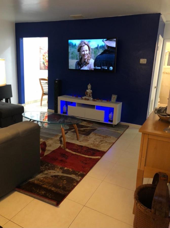 Blue Room By The Gables Miami Dış mekan fotoğraf