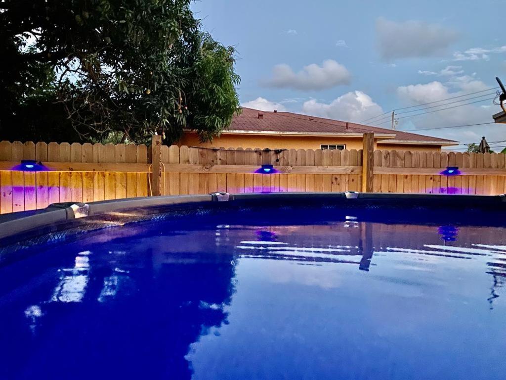 Blue Room By The Gables Miami Dış mekan fotoğraf