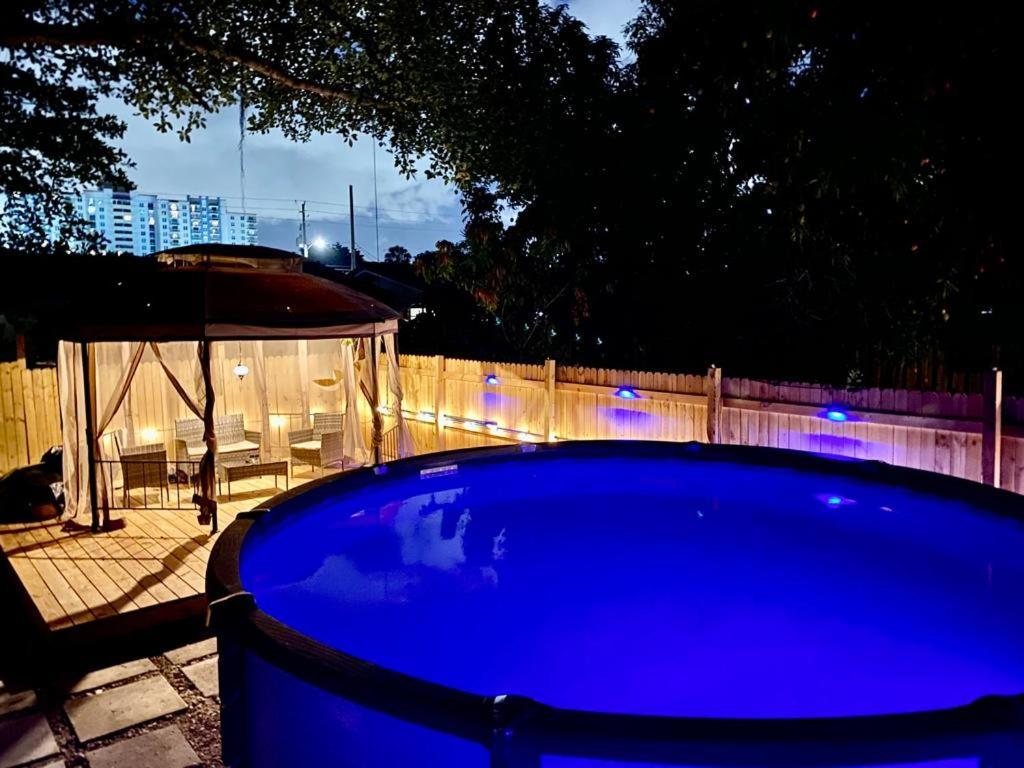 Blue Room By The Gables Miami Dış mekan fotoğraf